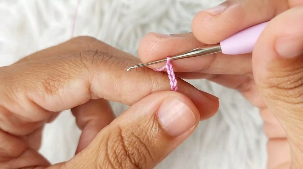 How to Crochet Cute Butterfly Earrings Pattern
