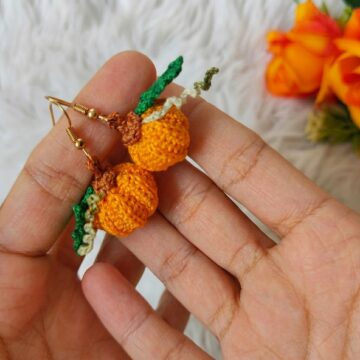 How to Crochet Halloween Earrings