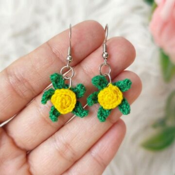 How to Crochet Mini Sunflower Earrings Pattern (1)