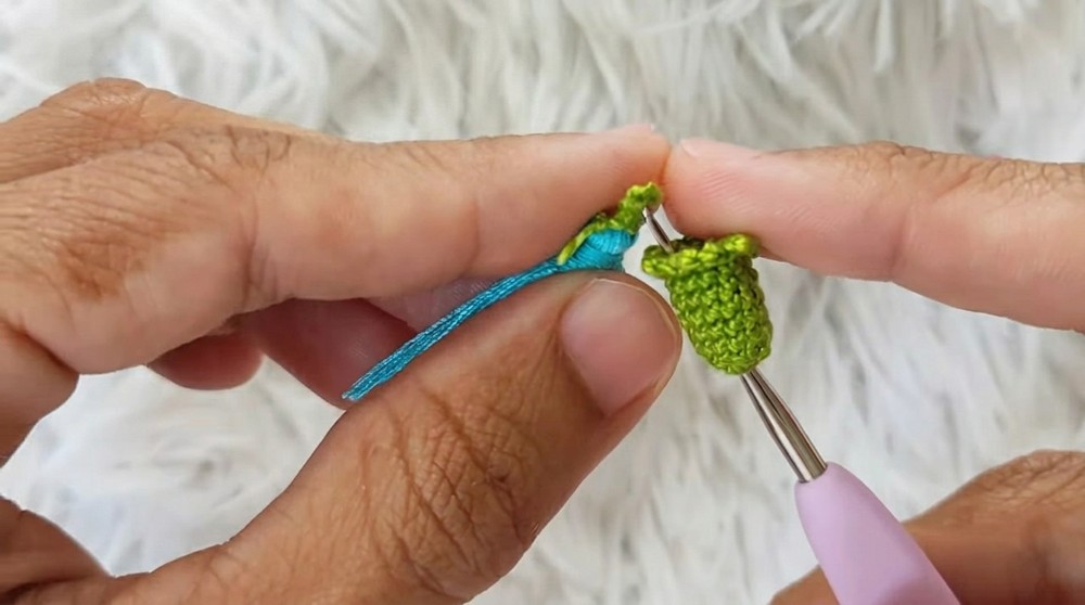 How to Crochet flower Earrings – Easy Pattern (5)