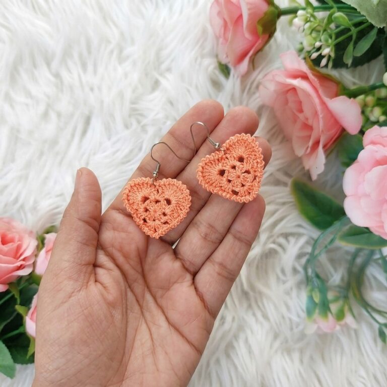 Quick & Easy Crochet Heart Earring Pattern