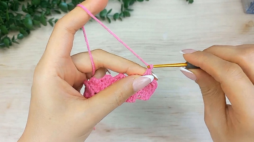 Amazing Crochet Bookmark Pattern 5