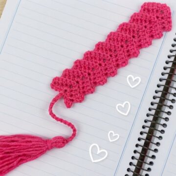 Amazing Crochet Bookmark Pattern 7