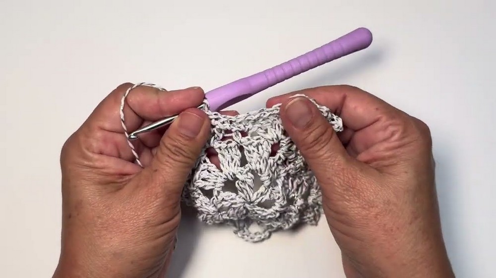 Beautiful Crochet Snowflake Pattern 5