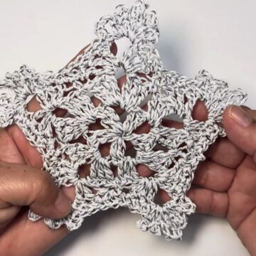 Beautiful Crochet Snowflake Pattern 6