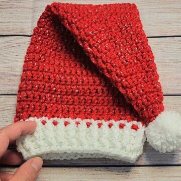 Crochet Baby Santa Hat Pattern 7