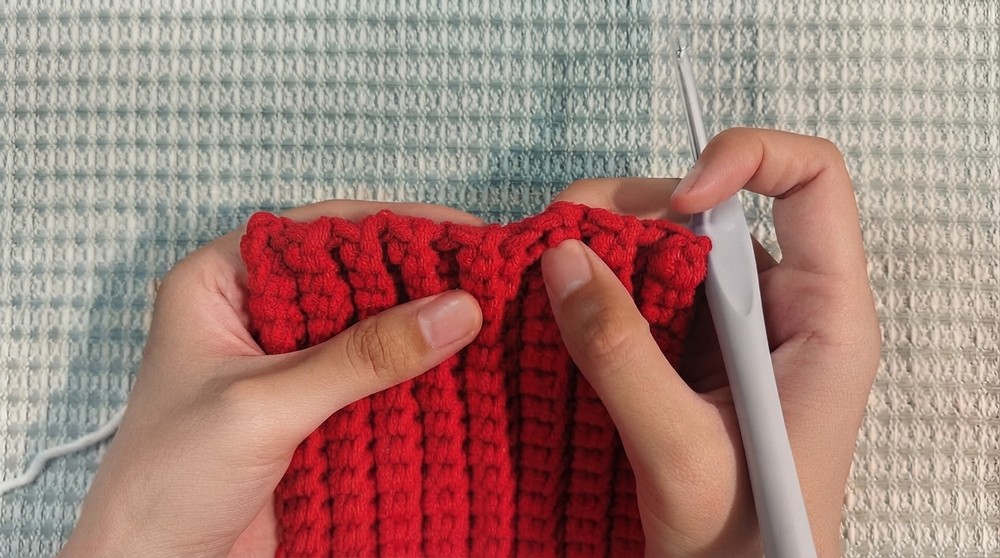 Crochet Christmas Scarf Pattern 3