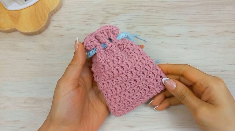 Crochet Drawstring Pouch Pattern 7