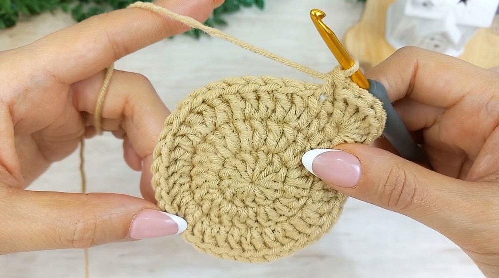 Crochet Small Bear Pouch Pattern 3