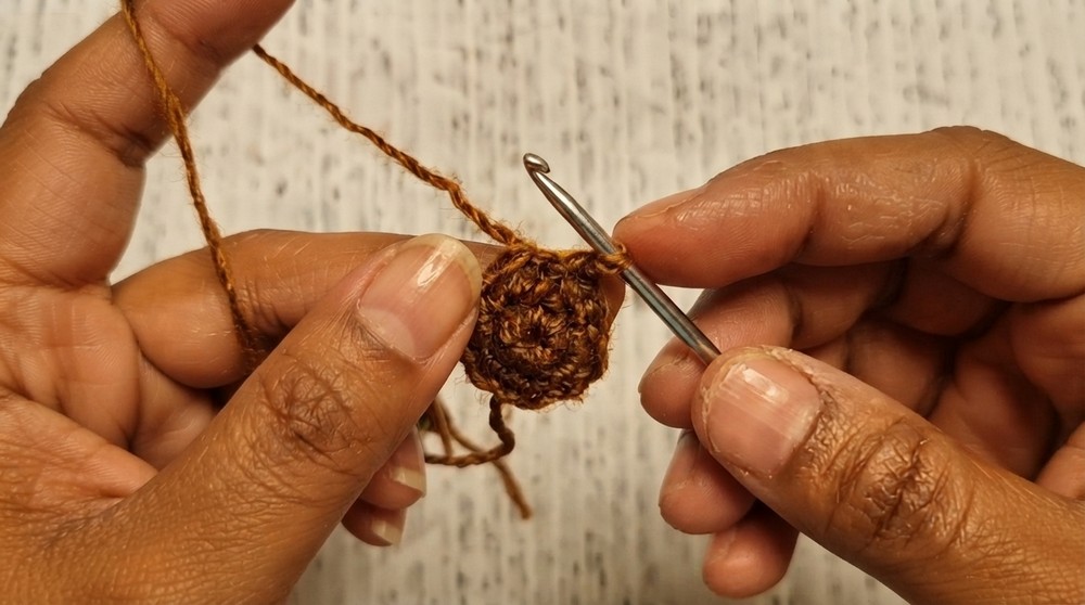 Crochet Sunflower Keychain Pattern 2