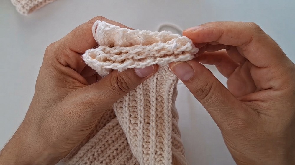 Crochet Twisted Headband Pattern 5