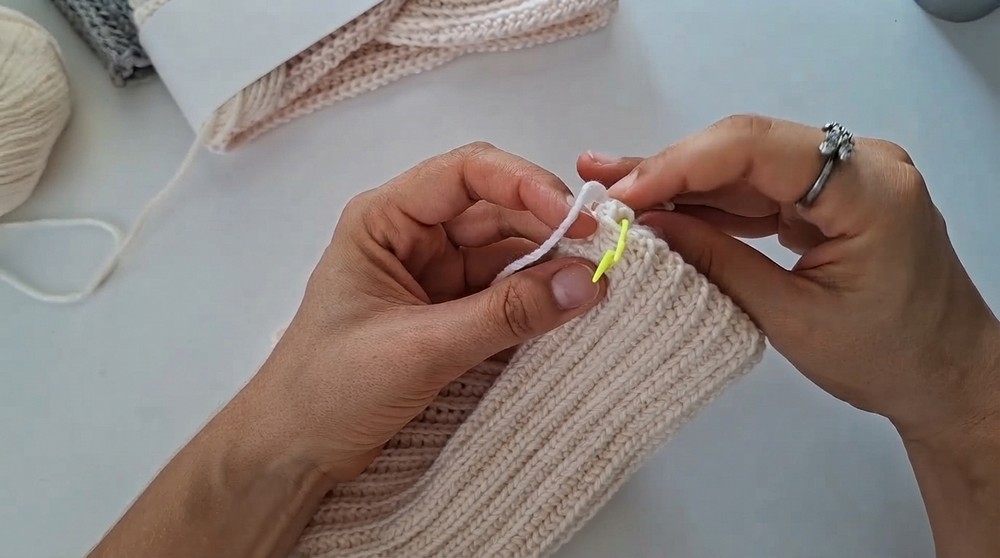 Crochet Twisted Headband Pattern 6