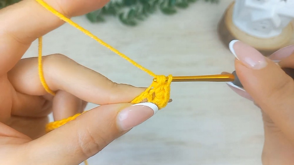Cute Crochet Caterpillar Keychain Pattern 2