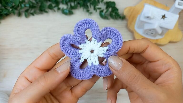 Cute Crochet Simple Flower Pattern 7