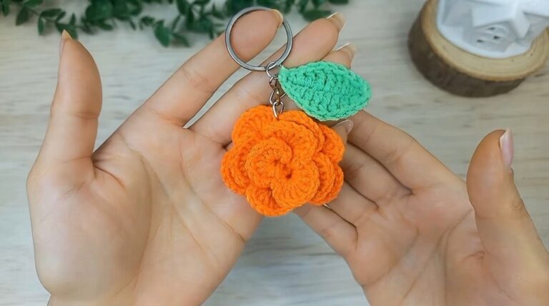 Easy Crochet Rose Keychain Pattern 8