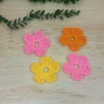 Easy Crochet Simple Flower Pattern 7