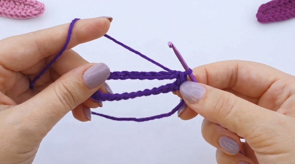 Handmade Crochet Bow Pattern 1