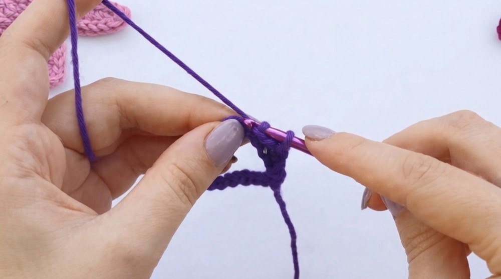 Handmade Crochet Bow Pattern 2