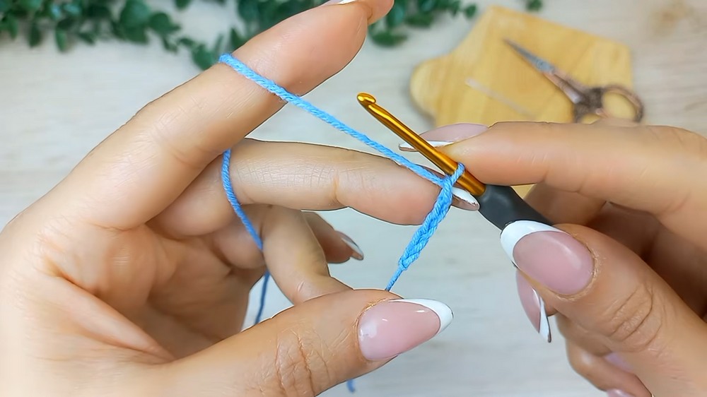 Quick Crochet Mesh Hairband Pattern 1