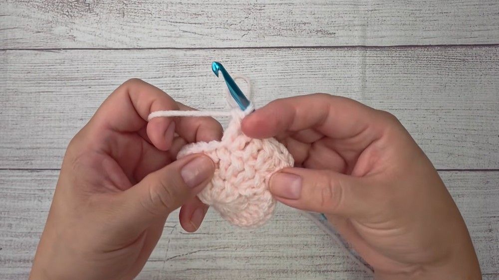 Quick Crochet Santa Claus Pattern 2