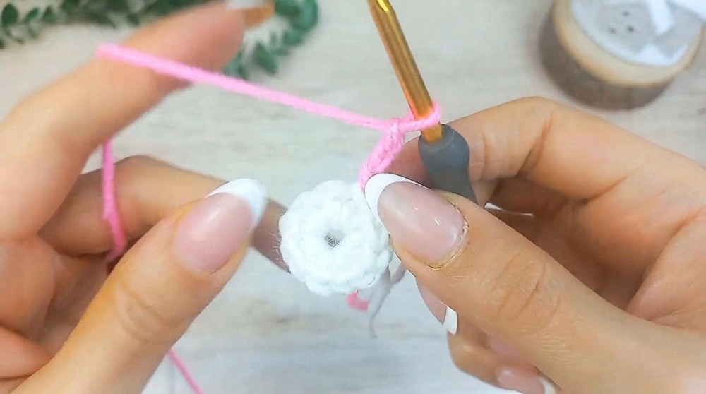 Simple Crochet Puff Flowers Pattern 2
