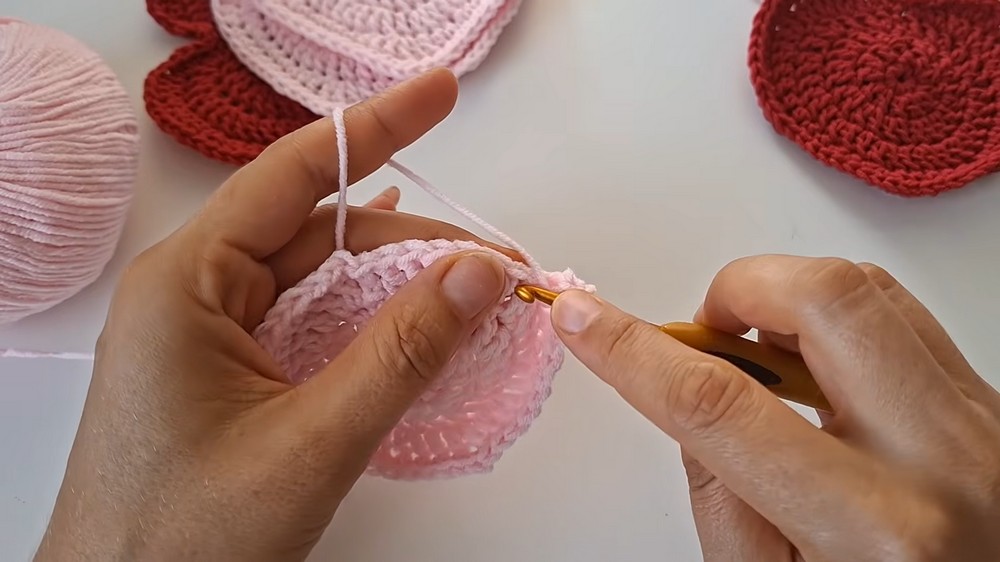 Wonderful Crochet Hearts Pattern 4