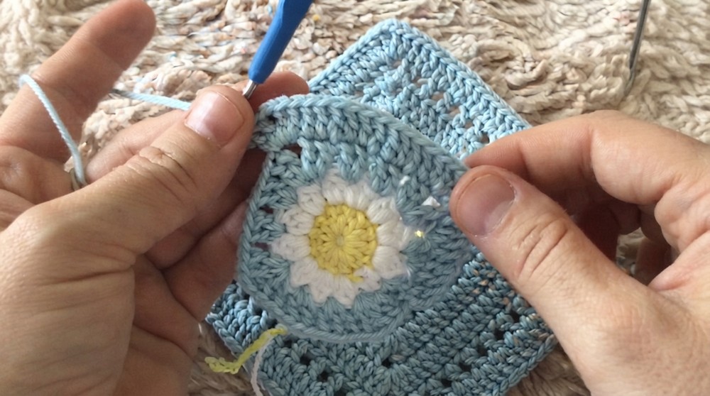 Amazing Crochet Handbag Pattern 3