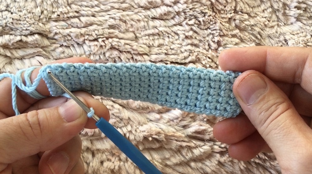 Amazing Crochet Handbag Pattern 7