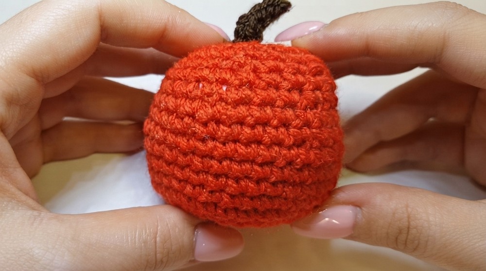 Crochet Amigurumi Apple Pattern 7
