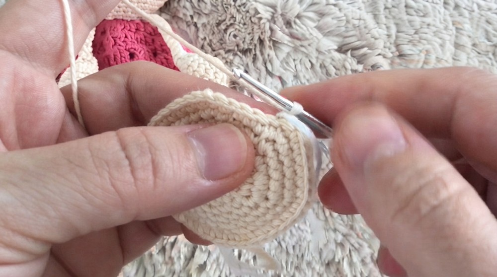 Crochet Amigurumi Little Doll Pattern 1
