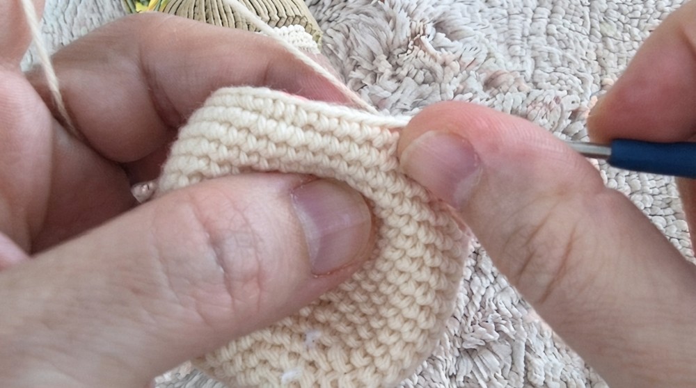 Crochet Amigurumi Little Doll Pattern 2