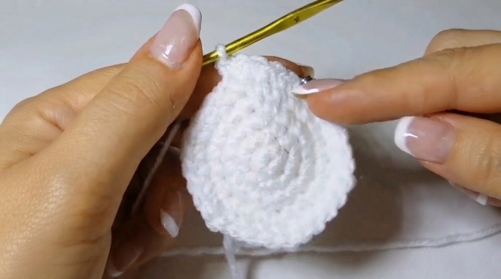 Crochet Christmas Candle Pattern 2