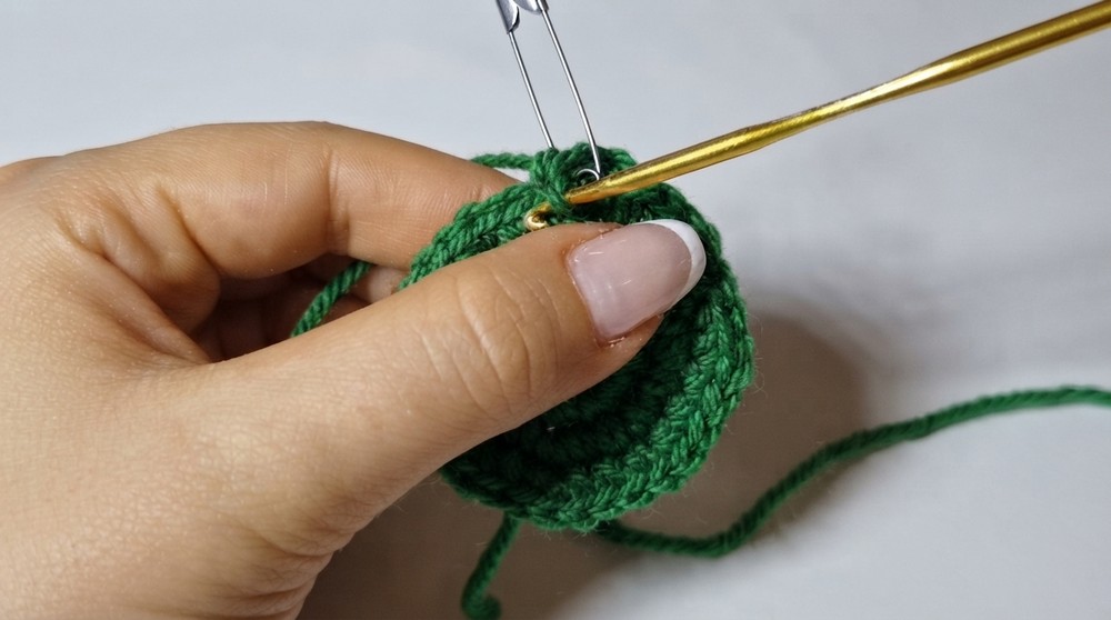 Crochet Christmas Candle Pattern 5
