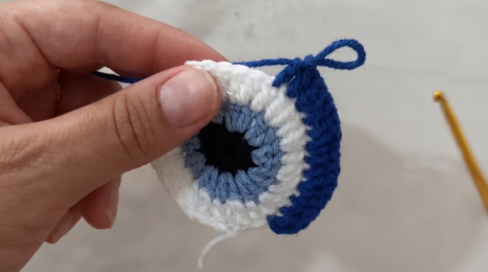 Crochet Evil Eye Keychain Pattern 4