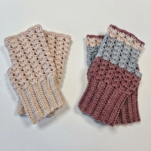 Crochet Fingerless Gloves Pattern 6