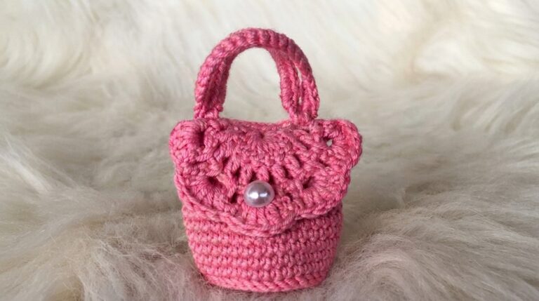 Crochet Handbag For Dolls Pattern 8