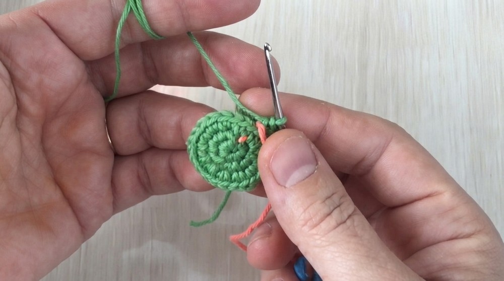 Crochet Happy Pear Amigurumi Pattern 1