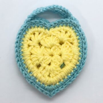 Crochet Heart Shaped Handbag Pattern 7