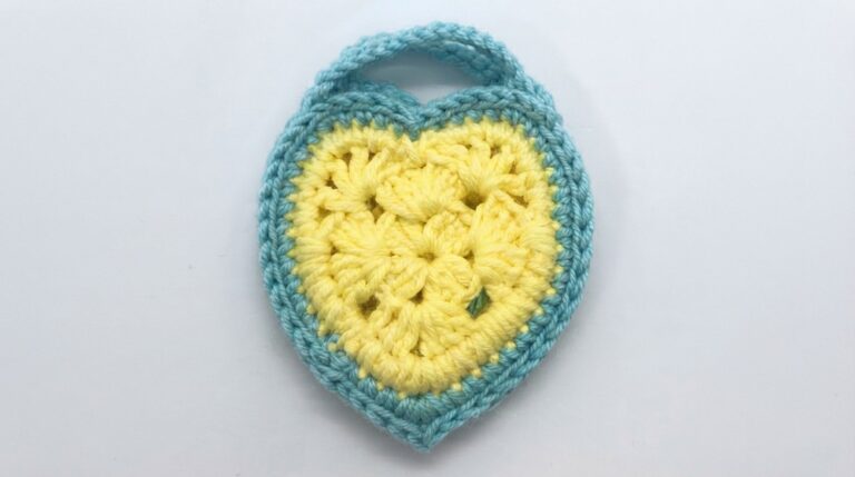 Crochet Heart Shaped Handbag Pattern 7