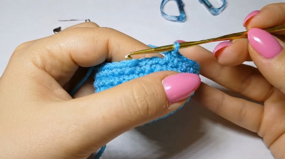 Crochet Little Whale Amigurumi Pattern 3