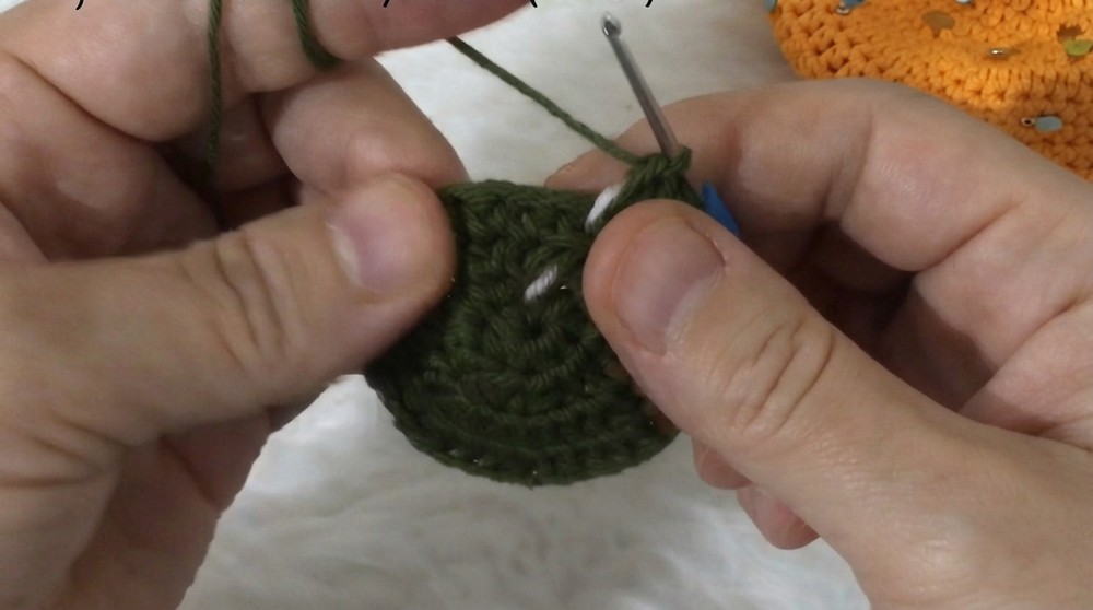 Crochet Painter’s Beret Pattern 1
