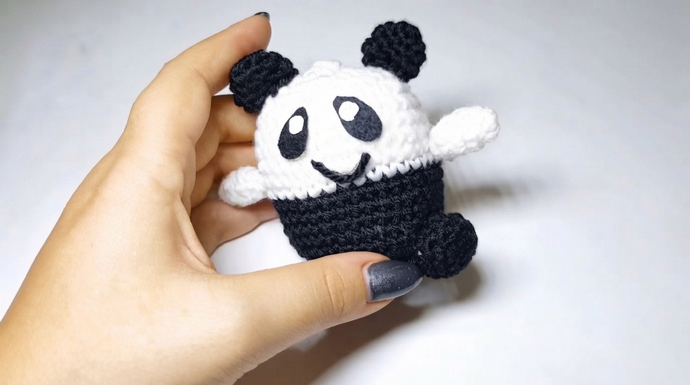 Crochet Panda Amigurumi Pattern 8