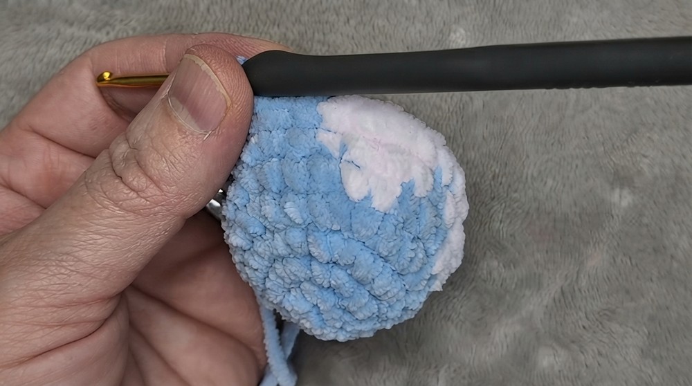Crochet Penguin Amigurumi Pattern 3