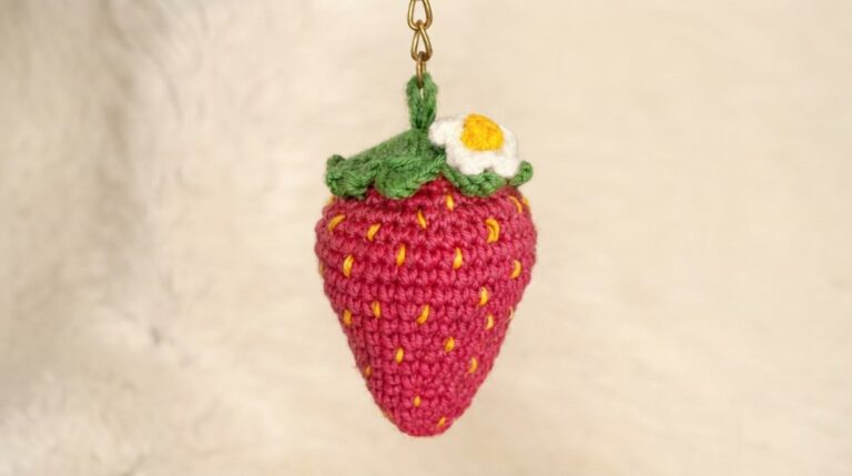 Crochet Strawberry Keychain Pattern 7