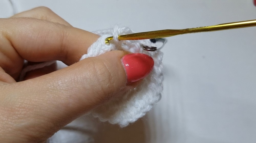 Crochet Watermelon Keychain Pattern 3
