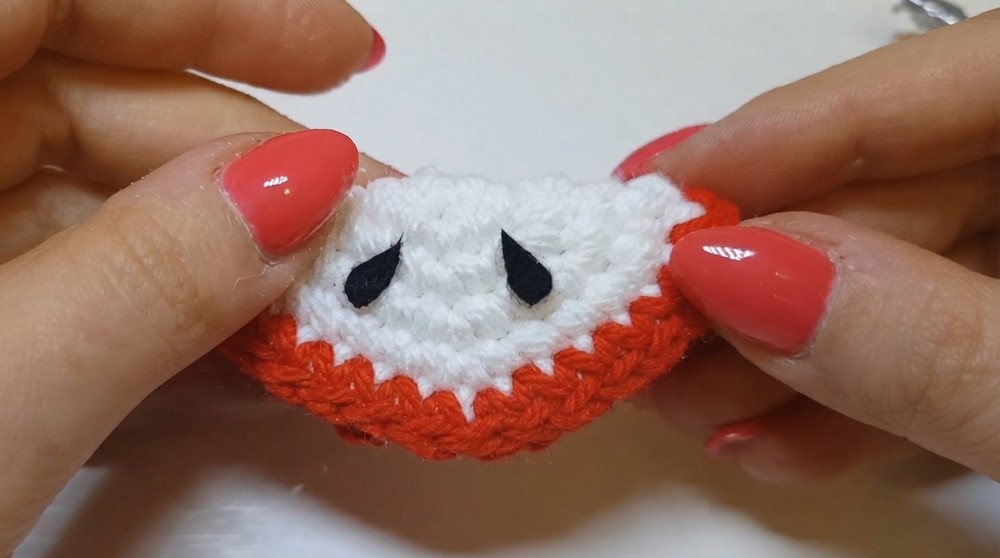 Crochet Watermelon Keychain Pattern 5