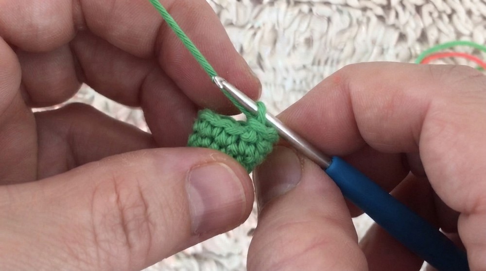Crochet Watermelon Slice Keychain Pattern 1