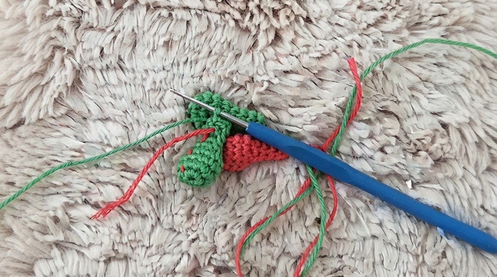 Crochet Watermelon Slice Keychain Pattern 2