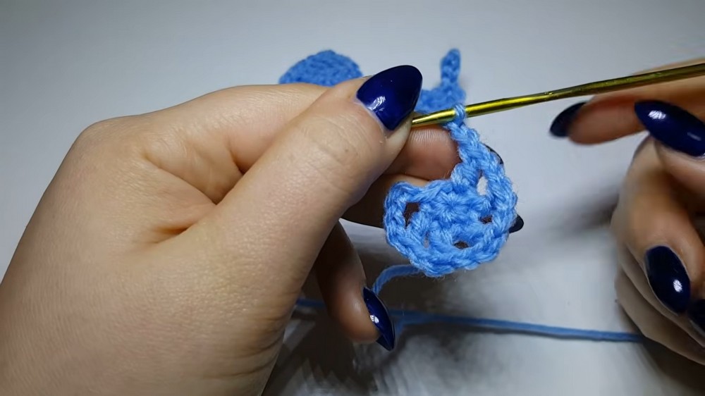 Cute Crochet Baby Carriage Pattern 5