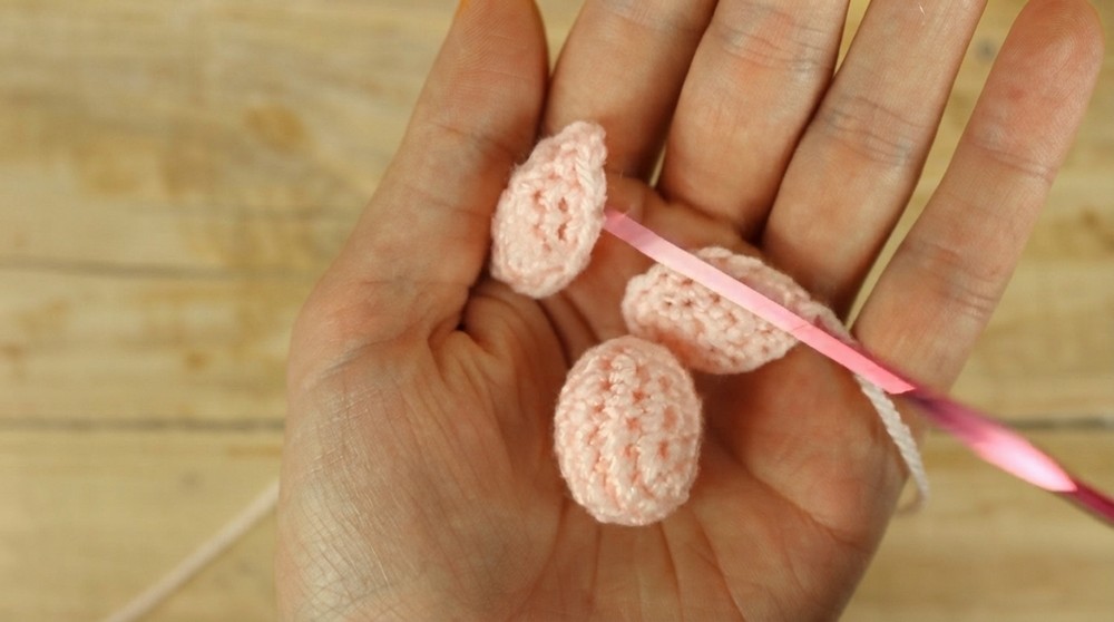 Cute Crochet Christmas Trees Pattern 6